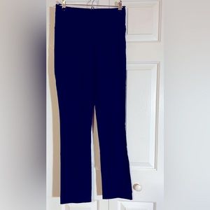 Women’s NWOT Rayon Dress Leggings by Monroe & Main.